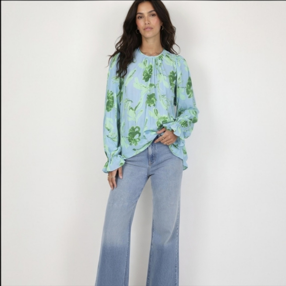 Essentiel Antwerp top